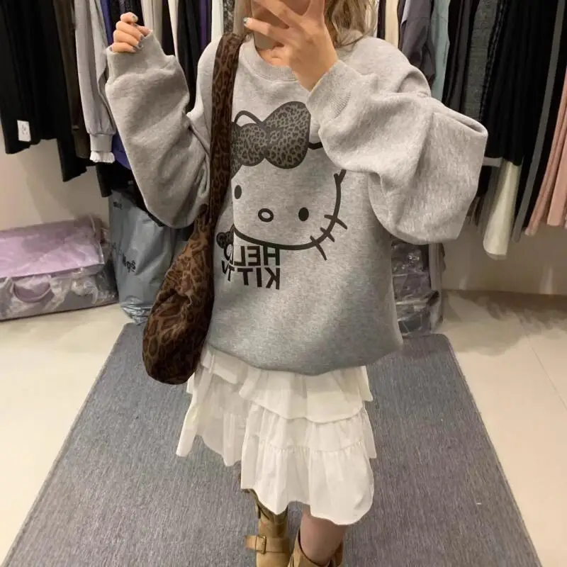 Kawaii Hello Kitty Women Cotton Hoodies Sweatshirt Casual Autumn Winter Oversized Pullover O-Neck Top Hoody Couple Unisex Hot
Kawaii Hello Kitty Women Cotton Hoodies Sweatshirt Casual Autumn Winter Oversized Pullover O-Neck Top Hoody Couple Unisex Hot