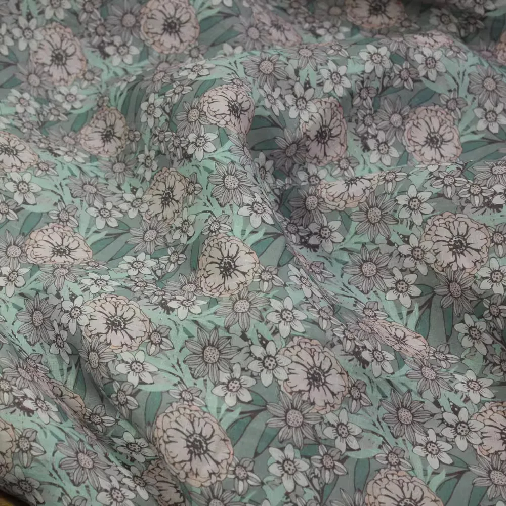 1 ярд, высококачественная новая натуральная ткань рами для одежды, цветочный кластер, принт, шитье, юбка, платье, рубашка, сумка, ткань
1 ярд, высококачественная новая натуральная ткань рами для одежды, цветочный кластер, принт, шитье, юбка, платье, рубашка, сумка, ткань