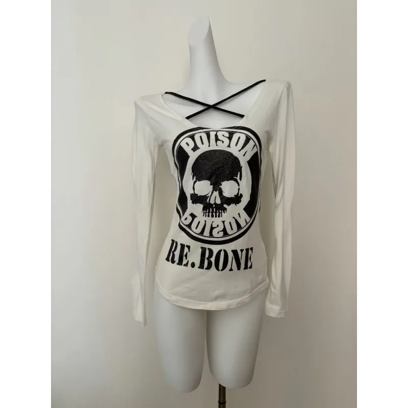 Y2k Hottie T-shirt Harajuku Skull Letter Print Long Sleeve Tshirts Subculture Aesthetic Hollow Tees Women Chic Zipper White Tops
Y2k Hottie T-shirt Harajuku Skull Letter Print Long Sleeve Tshirts Subculture Aesthetic Hollow Tees Women Chic Zipper White Tops