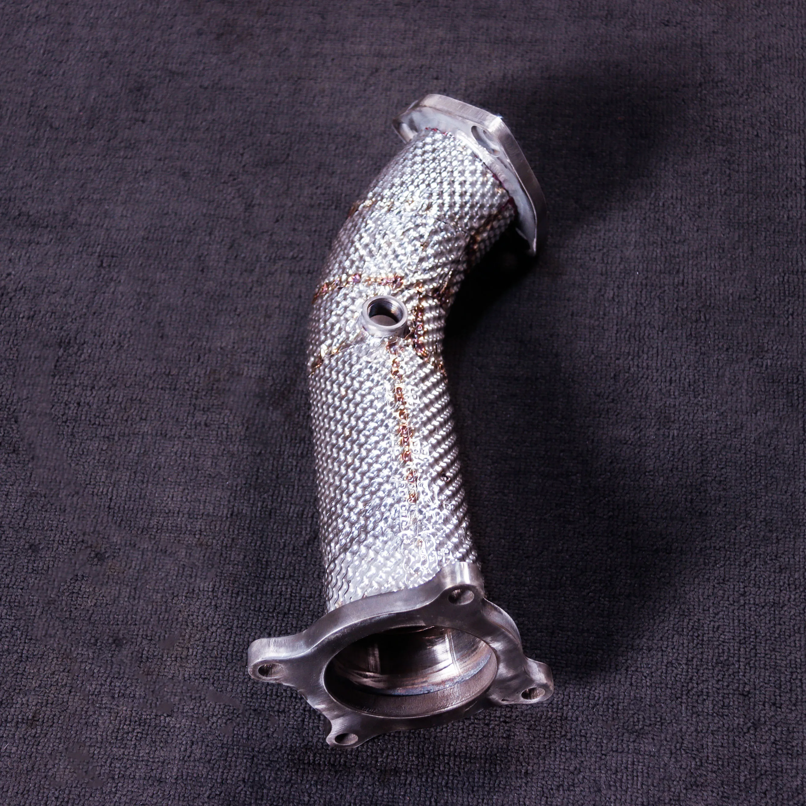 Suitable for 21-23 Audi Q5 2.0T modified 200 molybdenum ternary catalytic exhaust pipe to remove GPF particle catcher
Suitable for 21-23 Audi Q5 2.0T modified 200 molybdenum ternary catalytic exhaust pipe to remove GPF particle catcher