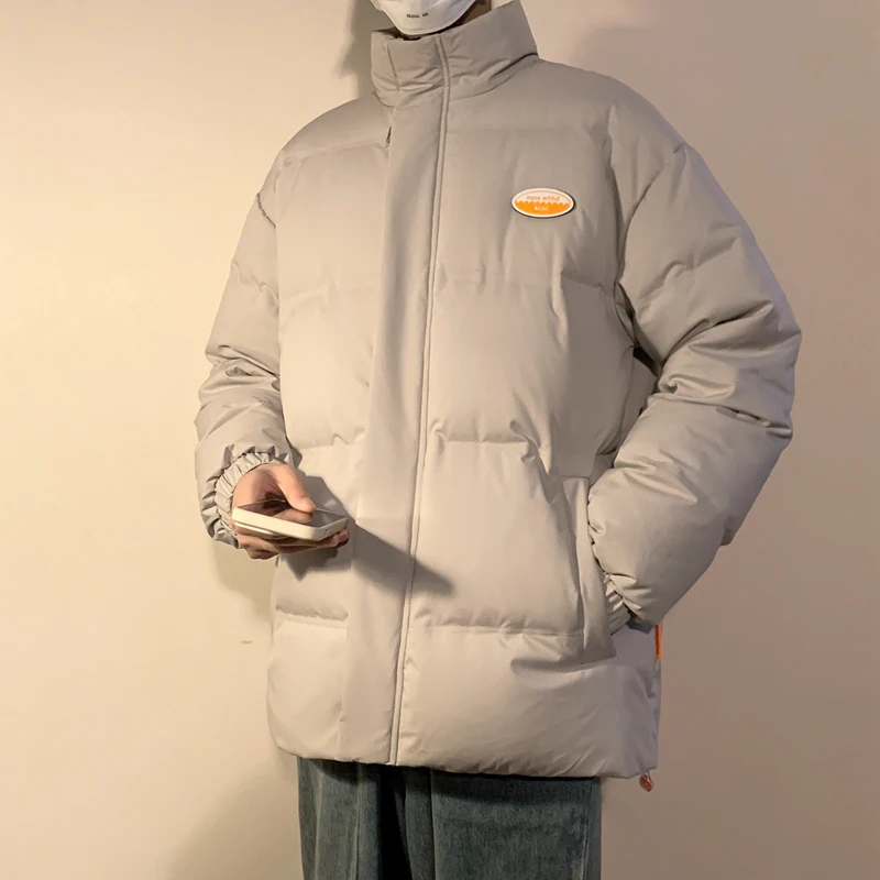 Уличная подростковая повседневная куртка с воротником-стойкой и хлопковой подкладкой, теплый однотонный топ, свободное пальто, осенне-зимний мужской пуховик
Уличная подростковая повседневная куртка с воротником-стойкой и хлопковой подкладкой, теплый однотонный топ, свободное пальто, осенне-зимний мужской пуховик