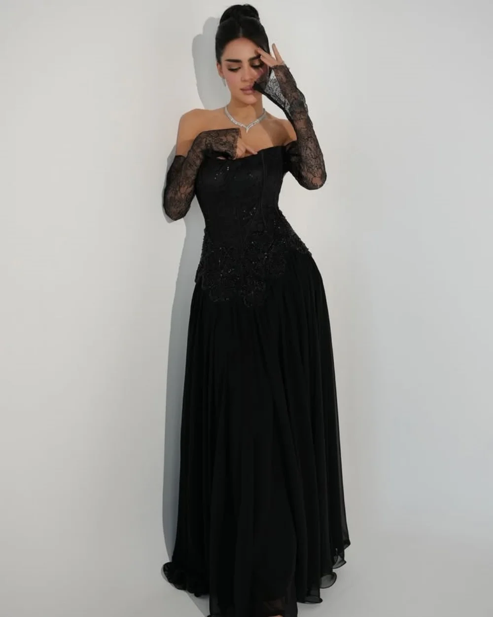 Customized Modern Style Fashion Chiffon Beading Lace Straight Off-the-shoulder Long Dresses Bespoke Occasion Dresses Matching
Customized Modern Style Fashion Chiffon Beading Lace Straight Off-the-shoulder Long Dresses Bespoke Occasion Dresses Matching