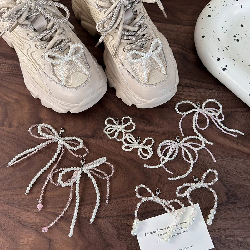 Pearl Crystal Bow Shoe Clips Pearl String Shoe Ornaments Shoe Flowers Removable Accessories for Casual Sports Sneakers Footwear
Pearl Crystal Bow Shoe Clips Pearl String Shoe Ornaments Shoe Flowers Removable Accessories for Casual Sports Sneakers Footwear