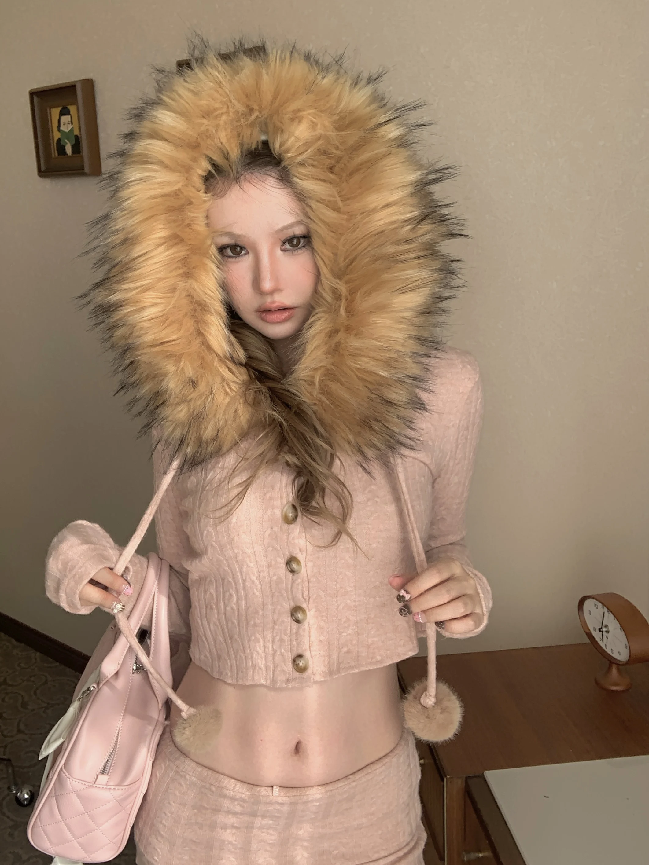 Оригинальный вязаный свитер HELERUN Chises Day с меховым воротником Y2K Girl Sweet Heart Set Tight Fit Soft Long Sve Ciwalk Stree...
Оригинальный вязаный свитер HELERUN Chises Day с меховым воротником Y2K Girl Sweet Heart Set Tight Fit Soft Long Sve Ciwalk Stree...