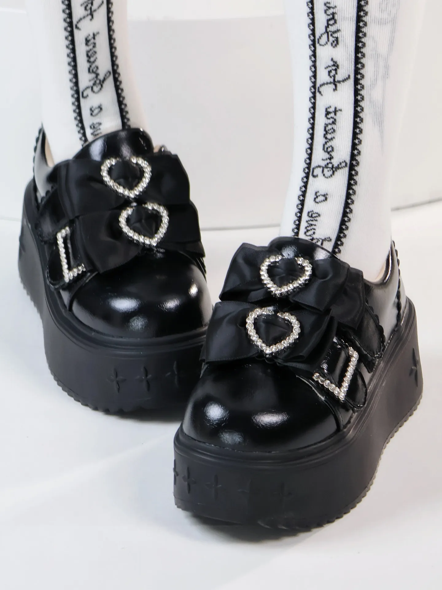 Japanese Original Black Lolita Bow Love Rhinestone Thick-soled Heightening Shoes Women's Sweet Lace Shoes Muffin Shoes Female
Japanese Original Black Lolita Bow Love Rhinestone Thick-soled Heightening Shoes Women's Sweet Lace Shoes Muffin Shoes Female