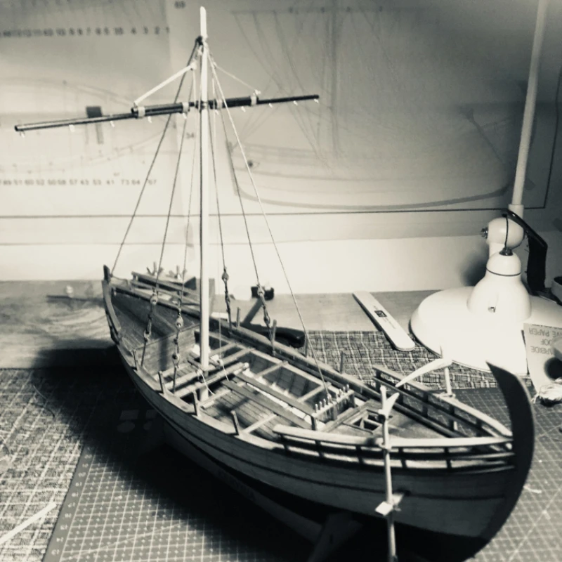 1/43 г., древний греческий корабль Kyrenia, модель корабля в рубчик, ручная сборка, модель корабля, игрушка, подарок, коллекция корабля с орнаментом
1/43 г., древний греческий корабль Kyrenia, модель корабля в рубчик, ручная сборка, модель корабля, игрушка, подарок, коллекция корабля с орнаментом