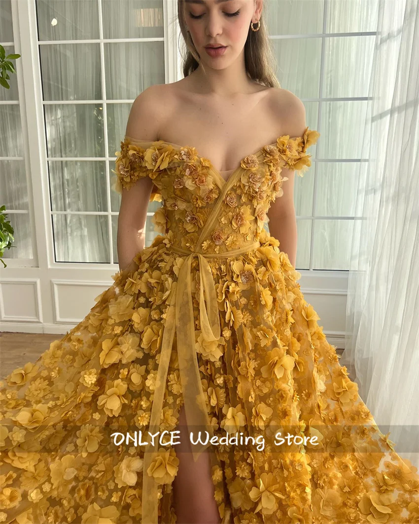 Luxury Yellow Evening Dress 2025 Luxury Flowers Appliques Pearls Prom Party Gown Wedding Party Gowns Customized
Luxury Yellow Evening Dress 2025 Luxury Flowers Appliques Pearls Prom Party Gown Wedding Party Gowns Customized