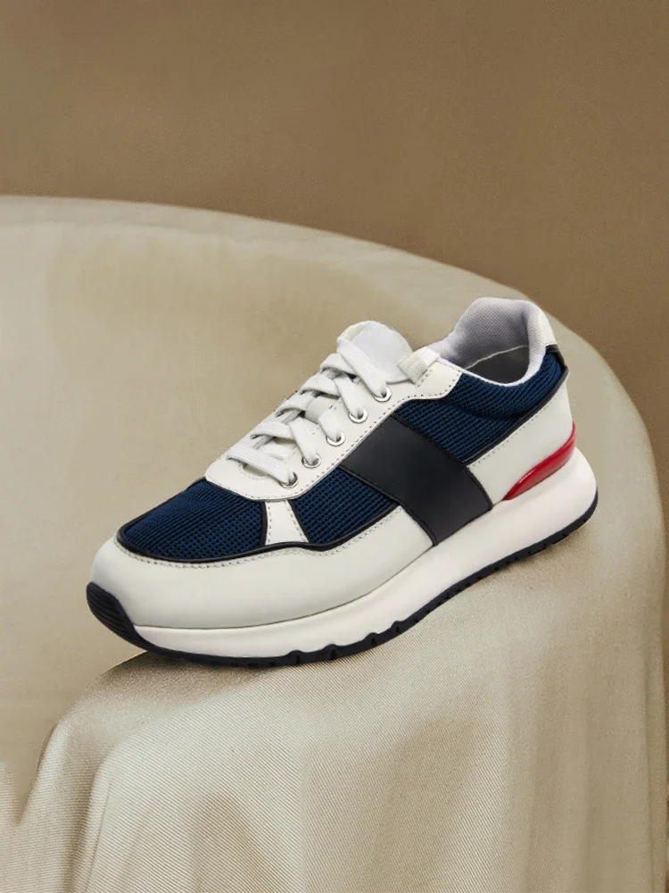 2025 New Spring and Autumn Men Casual Shoes Business Trend with Breathable Leather Color Matching Men Shoes.
2025 New Spring and Autumn Men Casual Shoes Business Trend with Breathable Leather Color Matching Men Shoes.