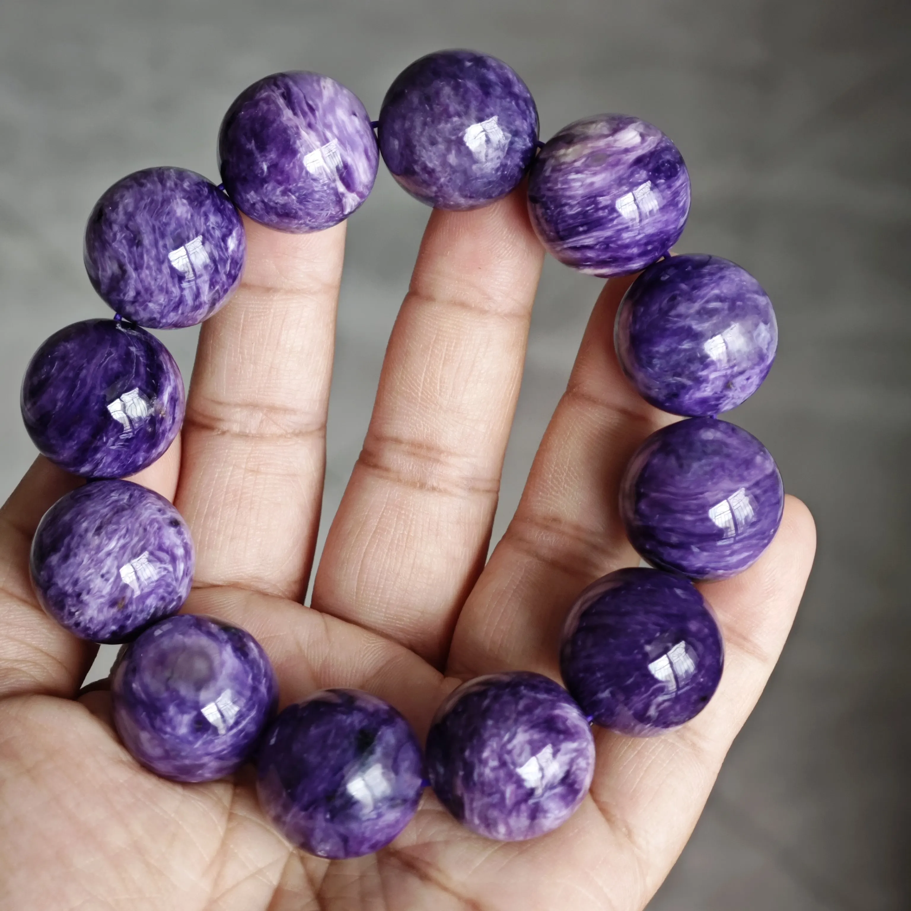 20mm Natural Purple Charoite Beads Bracelet BIg Women Men Round Charoite Bracelet Fashion Stone Russia AAAAA
20mm Natural Purple Charoite Beads Bracelet BIg Women Men Round Charoite Bracelet Fashion Stone Russia AAAAA