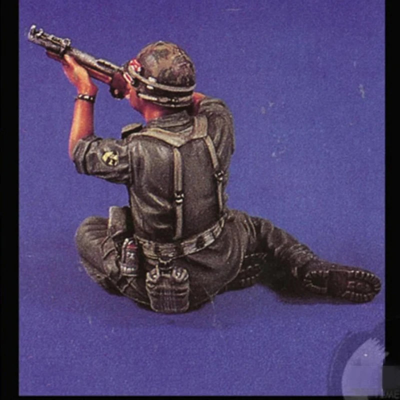 1/35 Scale Resin Figure Model Kits US Grenadiers Vietnam War 1 Figure Unassembled and Unpainted Hobby Miniature Garage Kit
1/35 Scale Resin Figure Model Kits US Grenadiers Vietnam War 1 Figure Unassembled and Unpainted Hobby Miniature Garage Kit