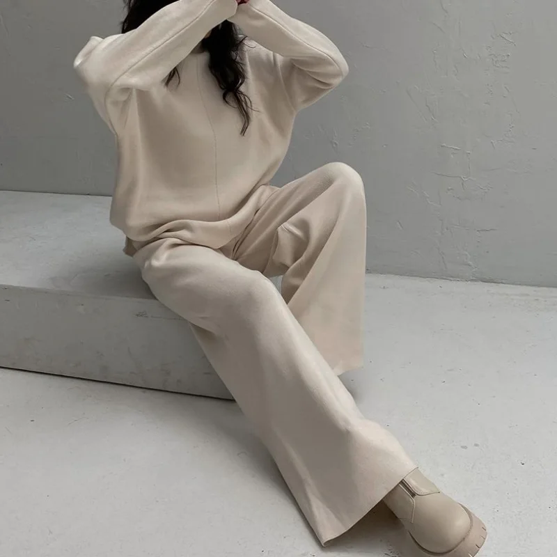 Knitted 2 Piece Turtleneck Sweater Wide Leg Pants Sleepwear Set Women Autumn Winter Long Sleeve Pullovers Trousers Home Suit New
Knitted 2 Piece Turtleneck Sweater Wide Leg Pants Sleepwear Set Women Autumn Winter Long Sleeve Pullovers Trousers Home Suit New