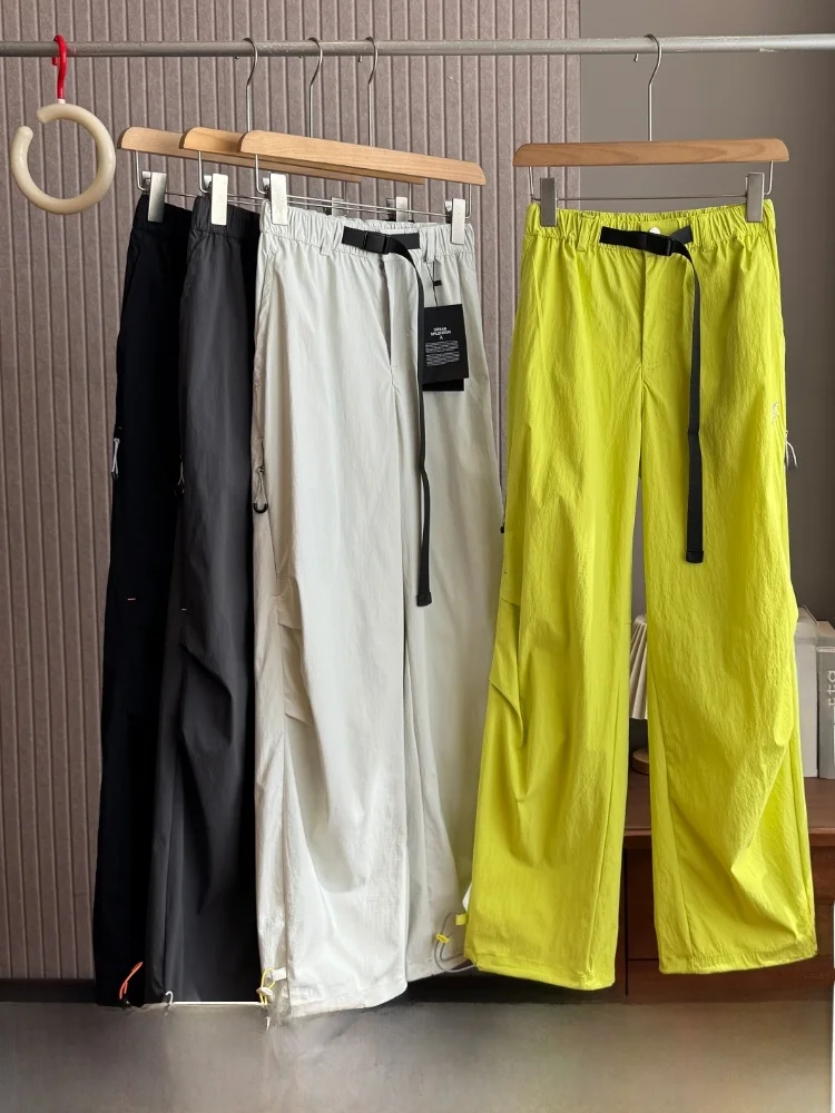Lightweight Breathable Summer Casual Pants Men Women Outdoor Hiking Quick Dry Straight Leg Pants Nylon Fabric
Lightweight Breathable Summer Casual Pants Men Women Outdoor Hiking Quick Dry Straight Leg Pants Nylon Fabric