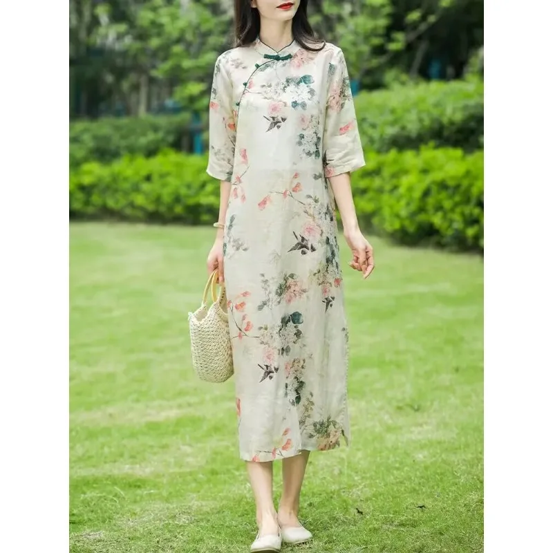 Women's Chinese Style Linen Cheongsam Dress Floral Print Frog Button 3/4 Sleeve Midi Dress
Women's Chinese Style Linen Cheongsam Dress Floral Print Frog Button 3/4 Sleeve Midi Dress