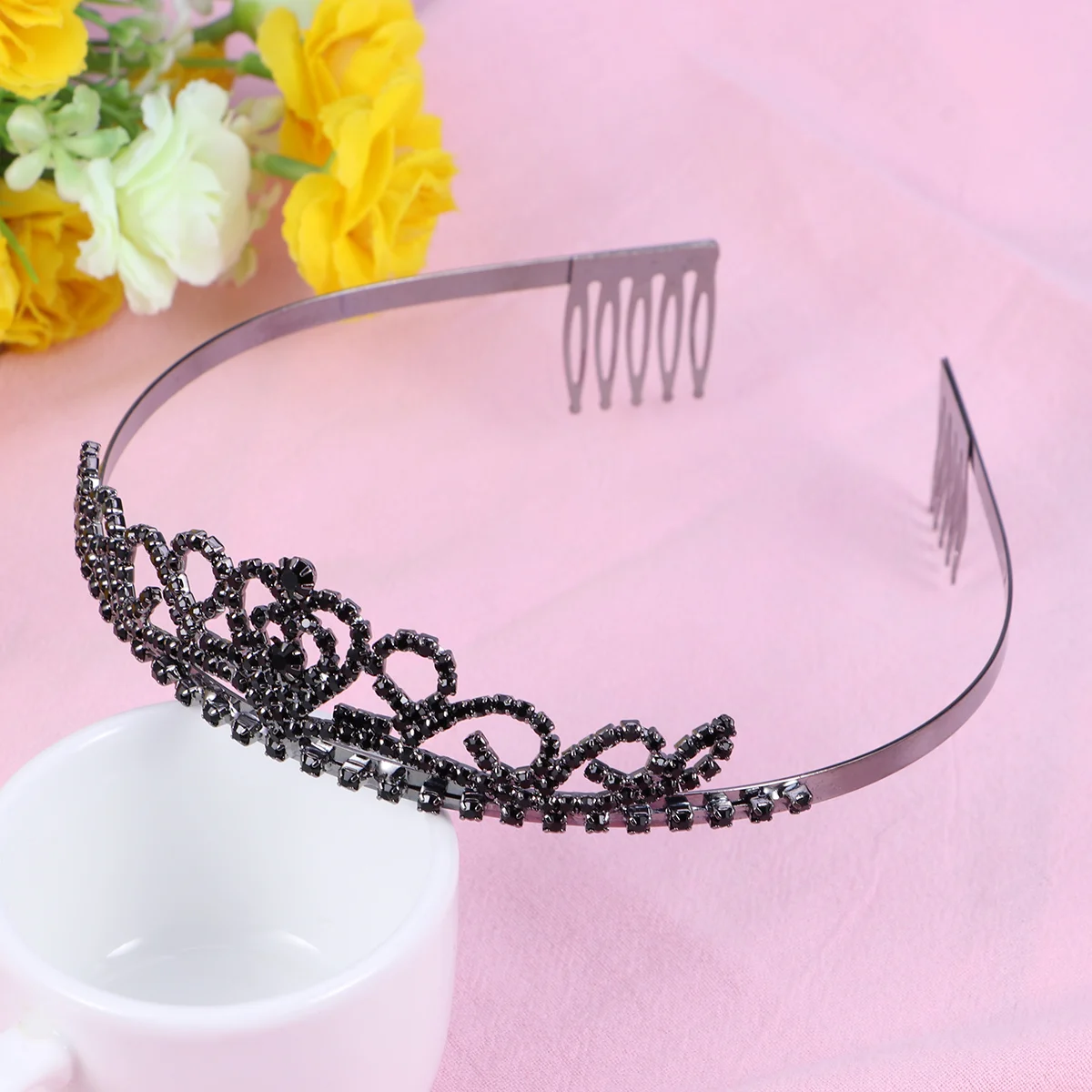 Black Hairband 47x125mm Alloy Rhinestone Wedding Party Bridal Hair Clip Shiny Diamond Look for Kids Adults Hair Jewel
Black Hairband 47x125mm Alloy Rhinestone Wedding Party Bridal Hair Clip Shiny Diamond Look for Kids Adults Hair Jewel