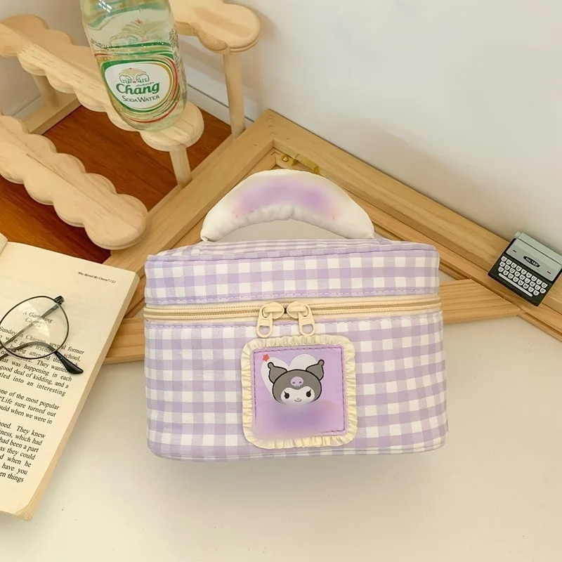 Portable Sanrios Cosmetic Bag Girl Kuromi Hello Kittys Large Capacity Storage Anime Household Use Sweet Kawaii Printing Cartoon
Portable Sanrios Cosmetic Bag Girl Kuromi Hello Kittys Large Capacity Storage Anime Household Use Sweet Kawaii Printing Cartoon