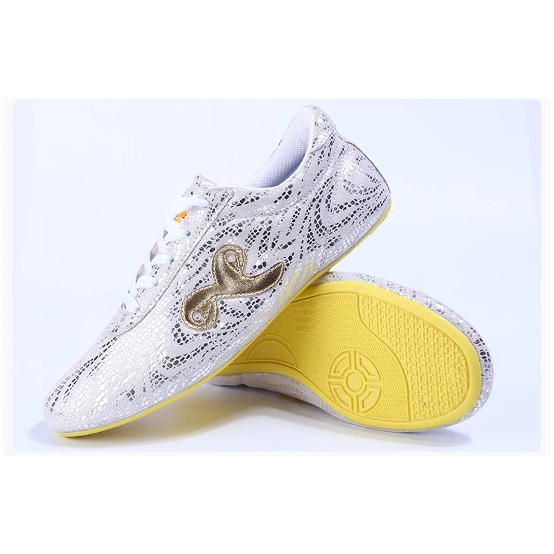 New Wushu Shoes Comfortable Taiji Sneakers Chinese Traditional Shoes Low Top Wushu Competition Training Shoes
New Wushu Shoes Comfortable Taiji Sneakers Chinese Traditional Shoes Low Top Wushu Competition Training Shoes