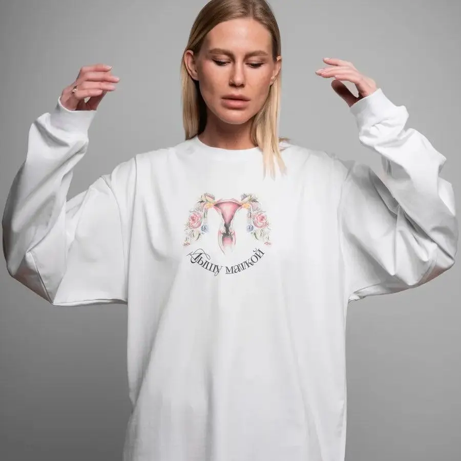 Retro Temperament Pure Cotton Long Sleeve Shirts Aesthetic Printed Unique Thin Sweatshirts Women Streetwear Tops Trendy Autumn
Retro Temperament Pure Cotton Long Sleeve Shirts Aesthetic Printed Unique Thin Sweatshirts Women Streetwear Tops Trendy Autumn