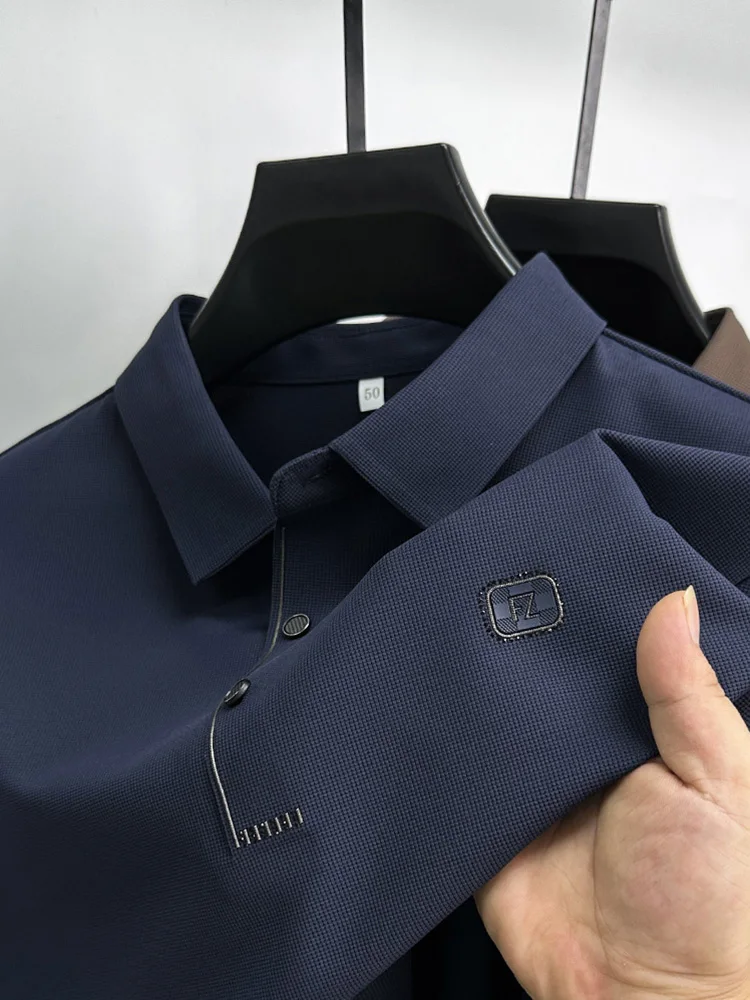 Light Luxury Men's Spring and Autumn Seamless Design Business Long-sleeved Korean Lapel Printed Design POLO Shirt T-shirt Top
Light Luxury Men's Spring and Autumn Seamless Design Business Long-sleeved Korean Lapel Printed Design POLO Shirt T-shirt Top