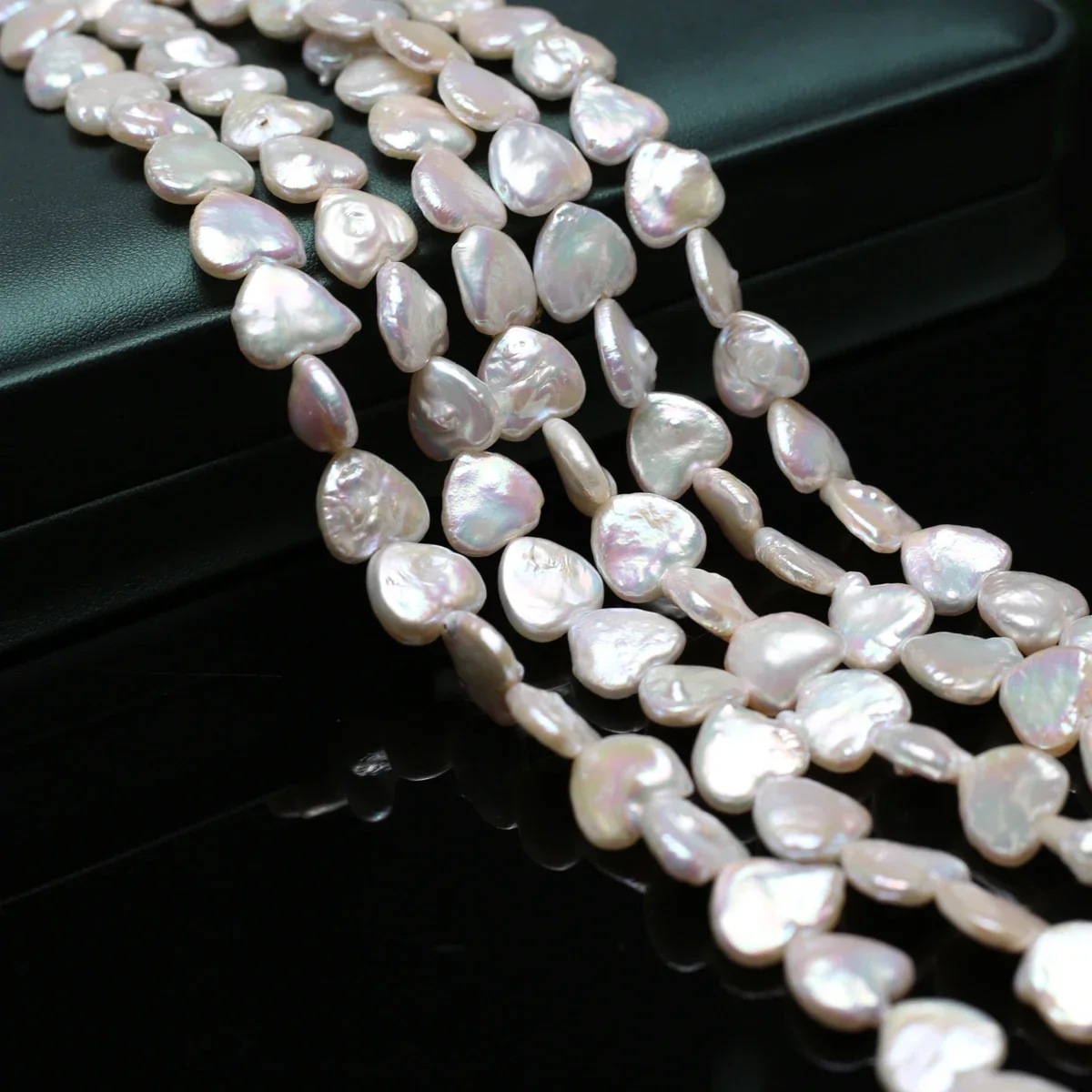 13x13mmAAAAA Hand-Selected Natural Freshwater Pearl Baroque Heart Bead Women Gift Jewelry Make DIY Necklace Bracelet Accessories
13x13mmAAAAA Hand-Selected Natural Freshwater Pearl Baroque Heart Bead Women Gift Jewelry Make DIY Necklace Bracelet Accessories