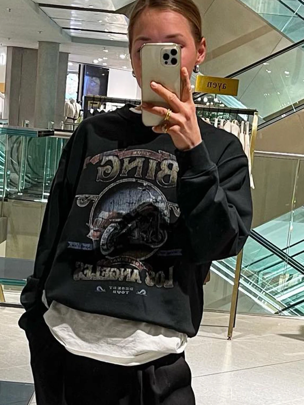 Motorcycle Graphic Sweatshirt Women 2023 Autumn Winter Clothing Washed Vintage Aesthetic Pullovers Tops Sweatshirts Hoodies
Motorcycle Graphic Sweatshirt Women 2023 Autumn Winter Clothing Washed Vintage Aesthetic Pullovers Tops Sweatshirts Hoodies
