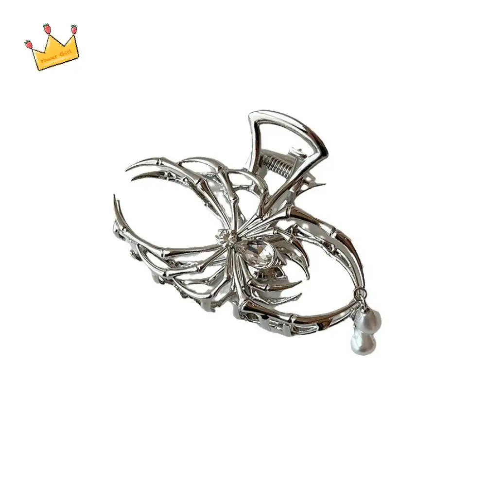 Simple Hollow Spider Hair Claw rhinestone Geometric Large Shark Clip Korean Style Headwear Metal Hair Claw Girl
Simple Hollow Spider Hair Claw rhinestone Geometric Large Shark Clip Korean Style Headwear Metal Hair Claw Girl
