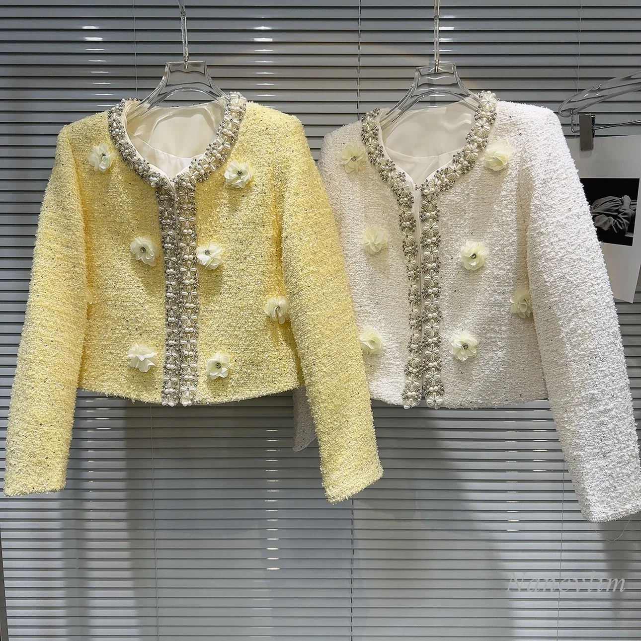 Spring Fall New Heavy Industry Pearl Beaded Edge Mesh Flower Tweed Sweet Short Coat Woman's Elegant Fashion Yellow Coats 2024
Spring Fall New Heavy Industry Pearl Beaded Edge Mesh Flower Tweed Sweet Short Coat Woman's Elegant Fashion Yellow Coats 2024