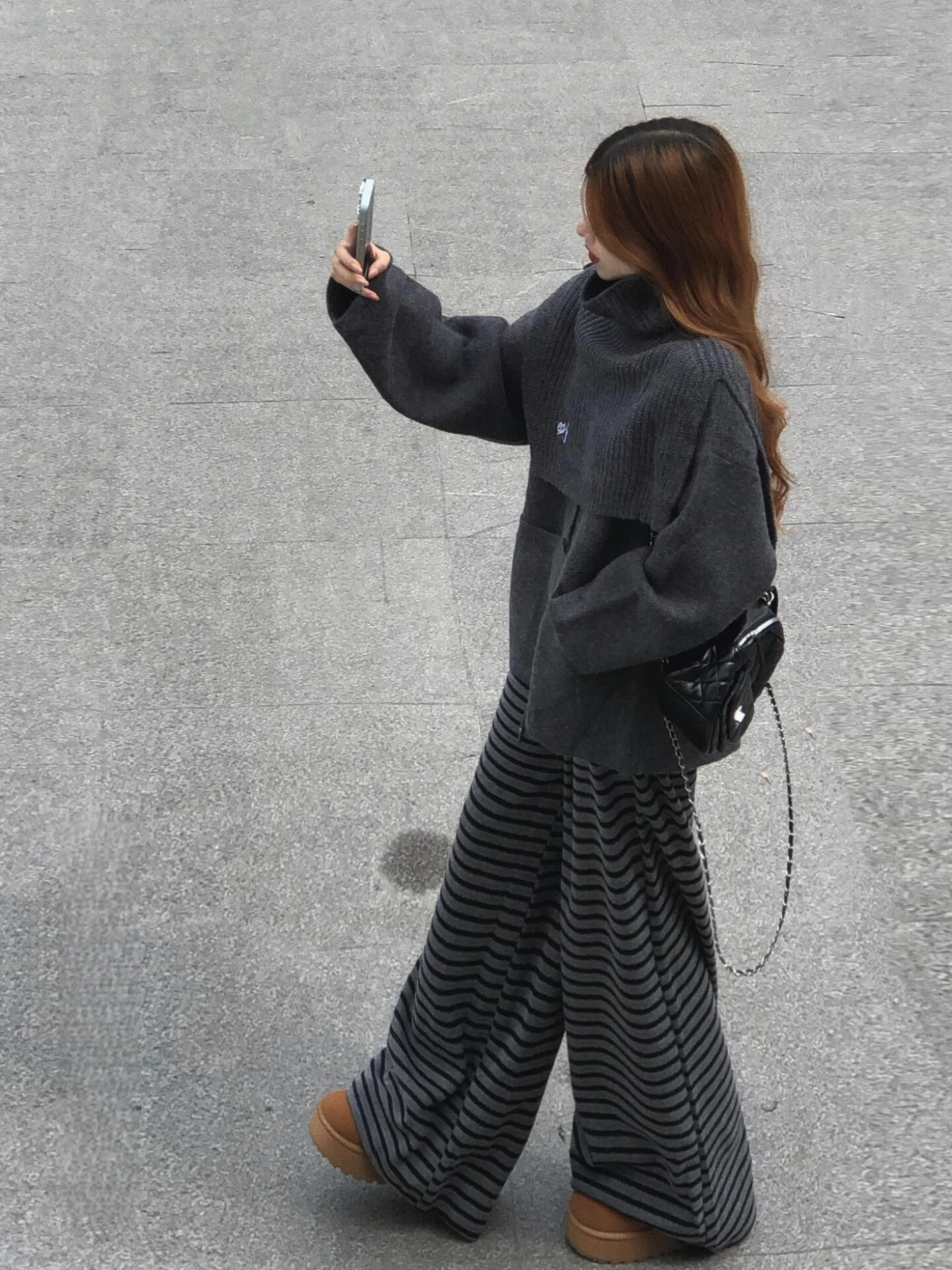 Женские осенне-зимние брюки-палаццо в полоску, повседневные, в корейском стиле, свободные, для дома и улицы
Женские осенне-зимние брюки-палаццо в полоску, повседневные, в корейском стиле, свободные, для дома и улицы