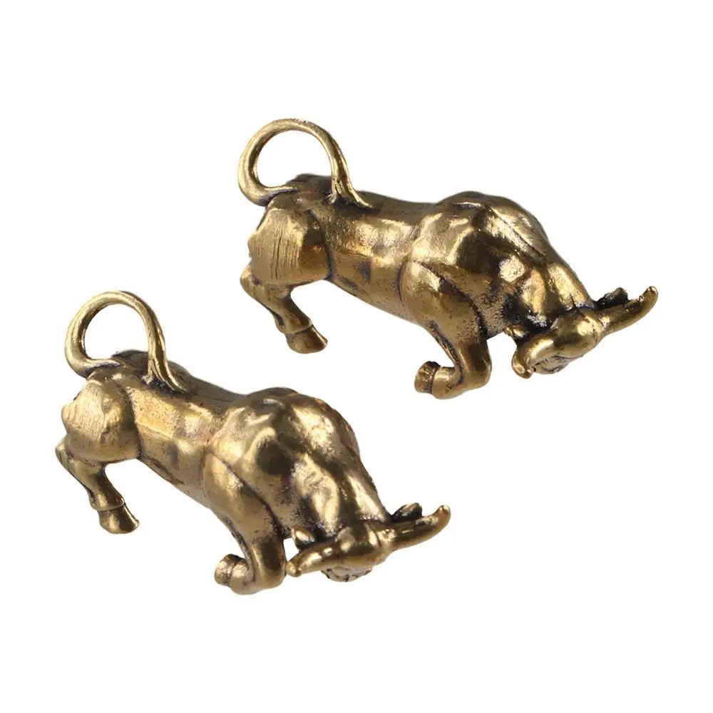2pcs Vintage Brass Bullfighting Figurines Twelve Zodiac Chinese Mini Cattle Statue Lucky Solid Copper Bull Ornament
2pcs Vintage Brass Bullfighting Figurines Twelve Zodiac Chinese Mini Cattle Statue Lucky Solid Copper Bull Ornament