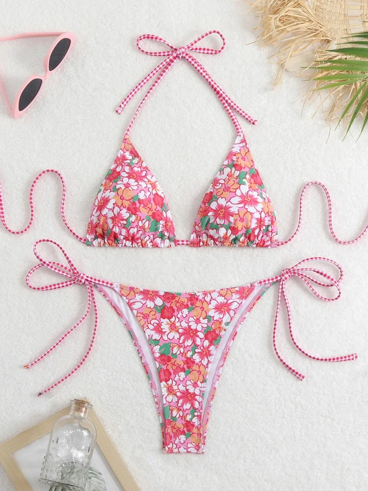 Bikini Women Swimsuit 2025 New Print Halter Bikinis Set Sexy Thong Swimwear Summer Two Piece Backless Beach Bathing Suit Female
Bikini Women Swimsuit 2025 New Print Halter Bikinis Set Sexy Thong Swimwear Summer Two Piece Backless Beach Bathing Suit Female