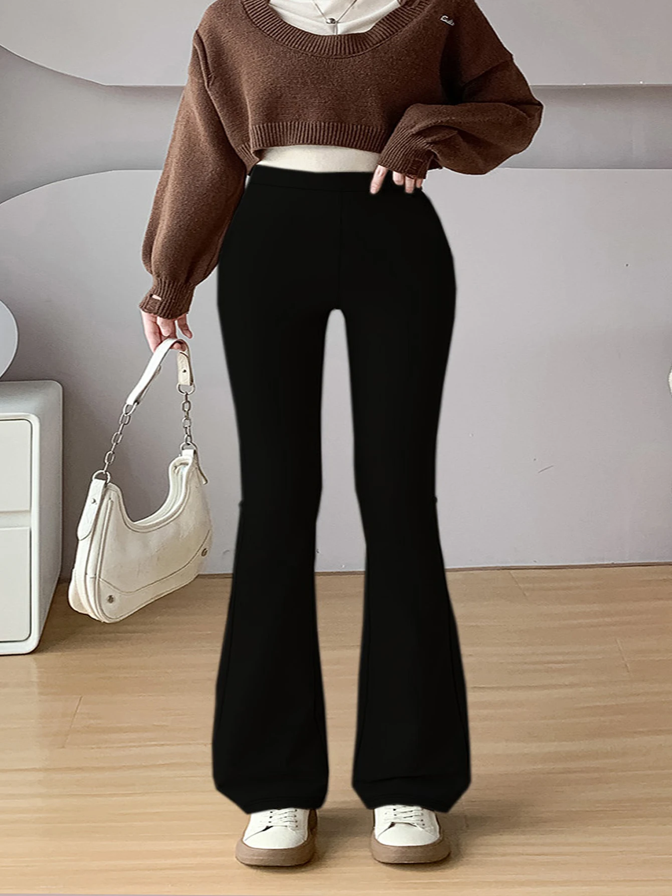 New autumn and winter 2024 women's plus size knitted fabric elegant British style versatile tight pants
New autumn and winter 2024 women's plus size knitted fabric elegant British style versatile tight pants