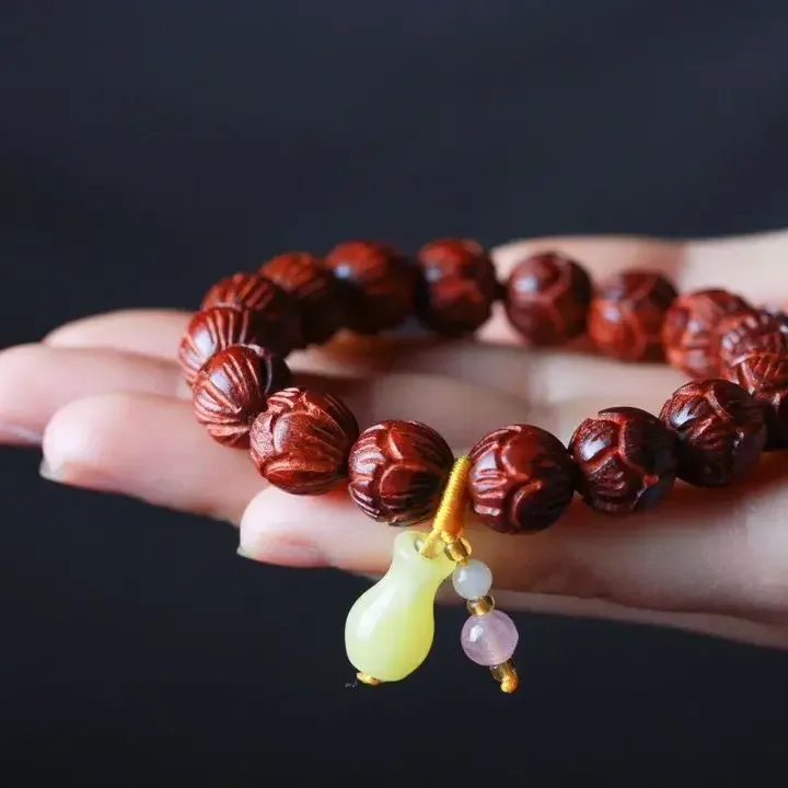 Натуральный браслет Pterocarpus Santalinus Lotus из черного дерева приносит удачу и богатство, старые материалы, резьба, четки, браслет
Натуральный браслет Pterocarpus Santalinus Lotus из черного дерева приносит удачу и богатство, старые материалы, резьба, четки, браслет