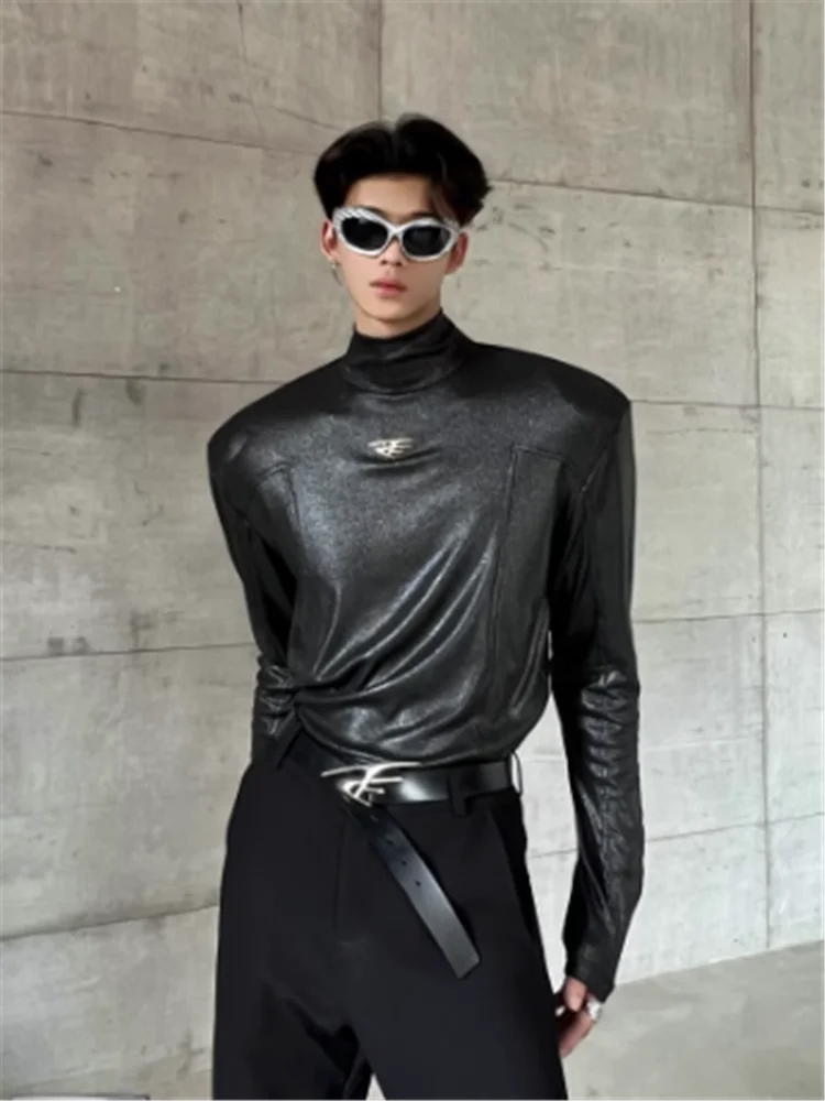2025 Niche metal design sense half high neck shoulder pad base shirt senior sense bright face with long sleeve T-shirt
2025 Niche metal design sense half high neck shoulder pad base shirt senior sense bright face with long sleeve T-shirt