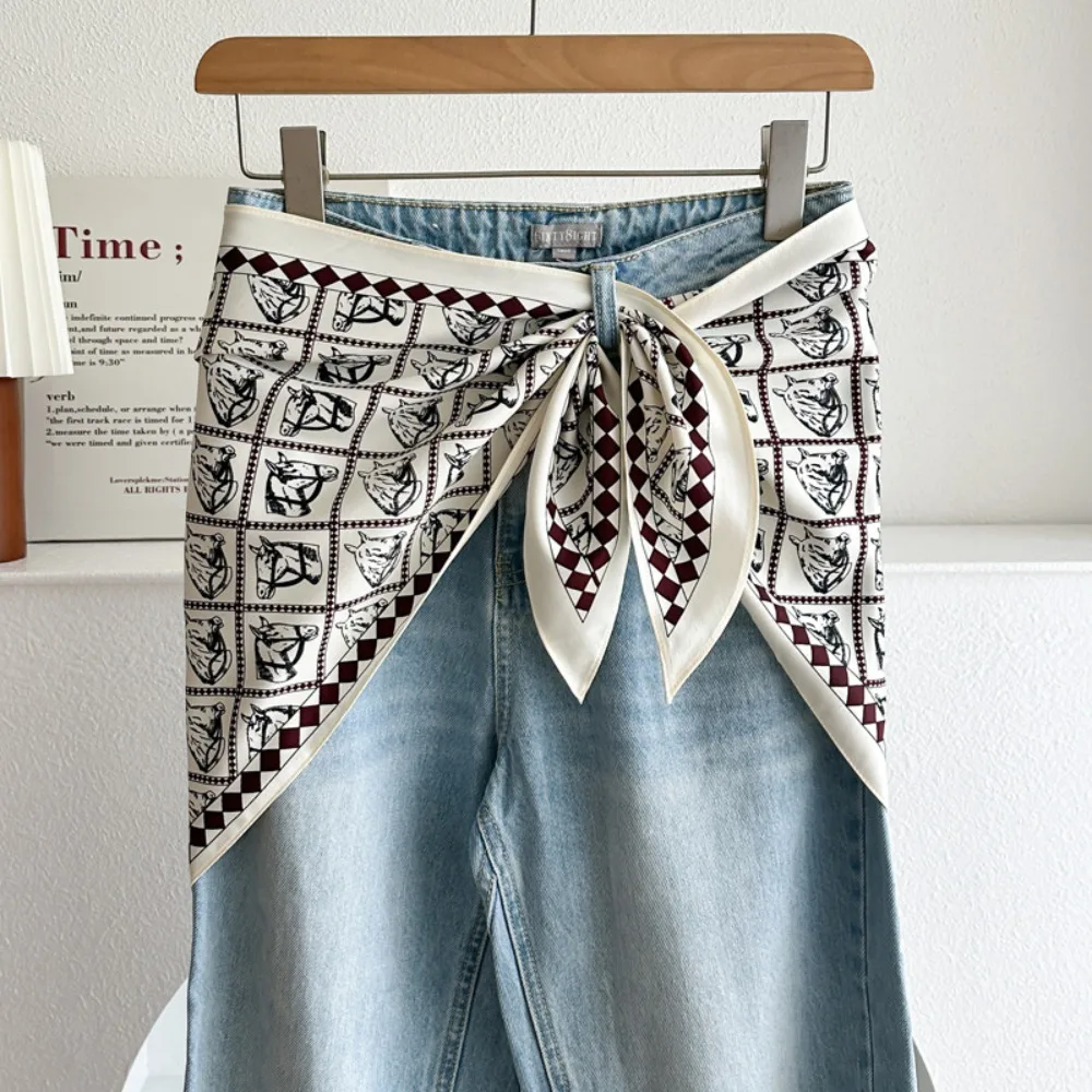 Retro Satin Silk Scarf Literary Style Versatile Accessory Waist Triangle Scarf Belt Ethnic Style Shirt Extender Women's Fashion
Retro Satin Silk Scarf Literary Style Versatile Accessory Waist Triangle Scarf Belt Ethnic Style Shirt Extender Women's Fashion