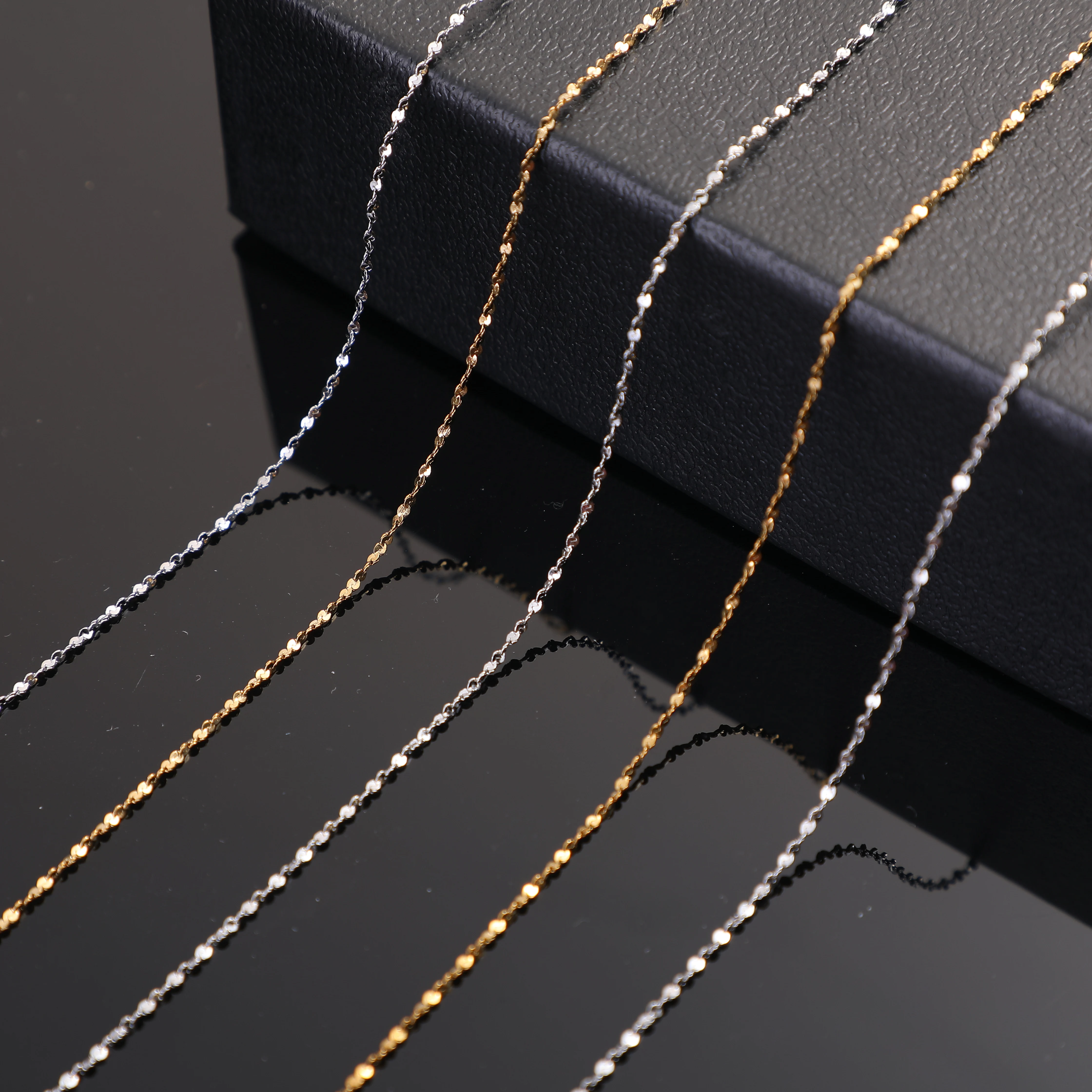10 pieces/batch wholesale simple women's necklace lip chain stainless steel necklace daily jewelry accessories DIY
10 pieces/batch wholesale simple women's necklace lip chain stainless steel necklace daily jewelry accessories DIY