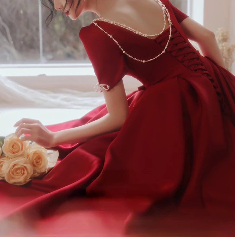 Elegant Slim V Neck A-line Satin Long Wedding Party Dresses Luxury Pearl Design Formal Vestidos Exquisite Backless Beading Gown
Elegant Slim V Neck A-line Satin Long Wedding Party Dresses Luxury Pearl Design Formal Vestidos Exquisite Backless Beading Gown
