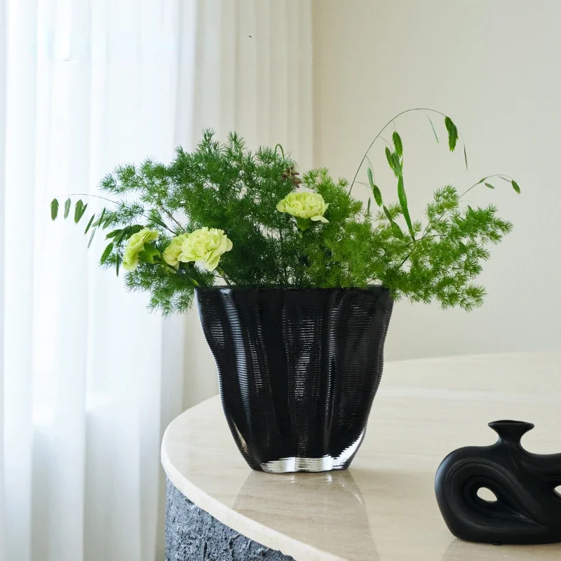 home high-end luxury horizontal stripe hydroponic glass large vase fruit dish exhibition hall designer soft vase
home high-end luxury horizontal stripe hydroponic glass large vase fruit dish exhibition hall designer soft vase