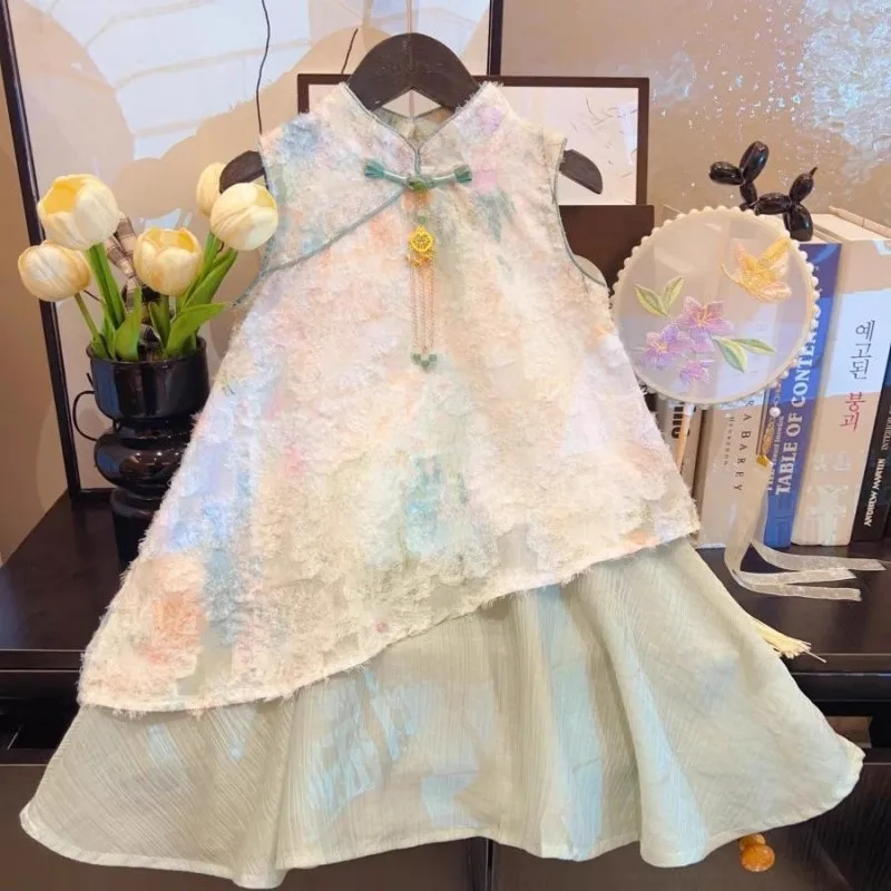 TOY-Girls' Traditional Style Sleeveless Cheongsam Dress2025Summer Girls' Dress Hanfu Stylish Fashionable Embroidered Vest Dress
TOY-Girls' Traditional Style Sleeveless Cheongsam Dress2025Summer Girls' Dress Hanfu Stylish Fashionable Embroidered Vest Dress