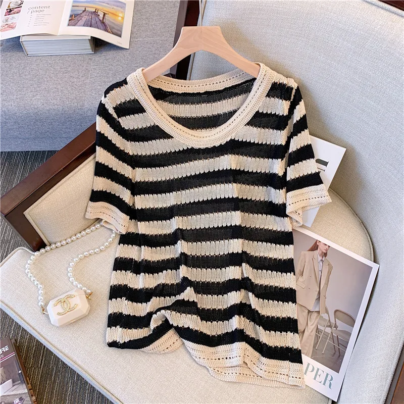 3 Summer New Oversized Women Sweater stripe T-shirt O-Neck Casual Short sleeve Tops Female Knitted Pullover Women Clothing
3 Summer New Oversized Women Sweater stripe T-shirt O-Neck Casual Short sleeve Tops Female Knitted Pullover Women Clothing