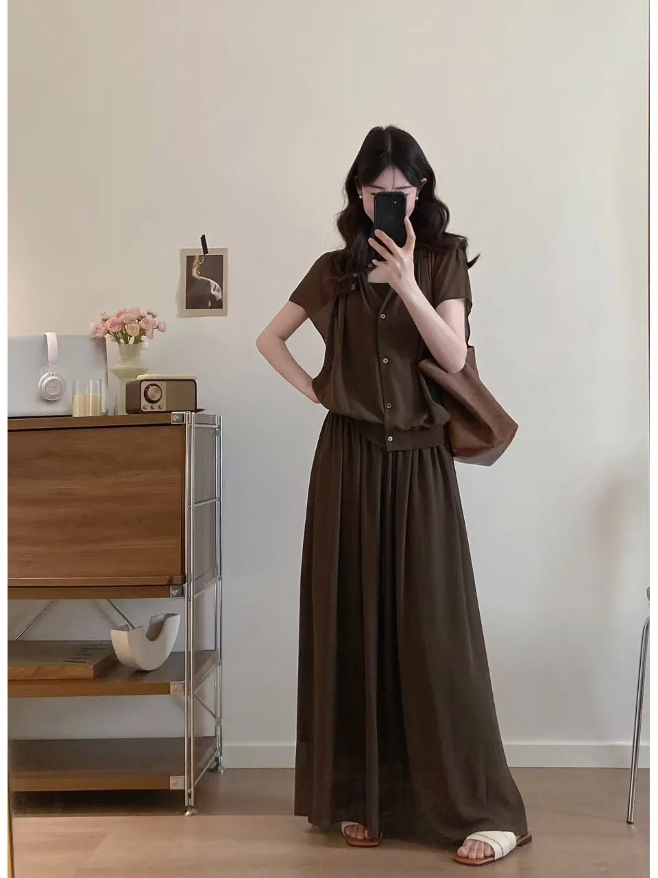 plus Size Fashionable Set Summer New Style Ageless Short Sleeve Shirt Strap Top Double Layer Tuck A-Line Skirt Women's C...
plus Size Fashionable Set Summer New Style Ageless Short Sleeve Shirt Strap Top Double Layer Tuck A-Line Skirt Women's C...