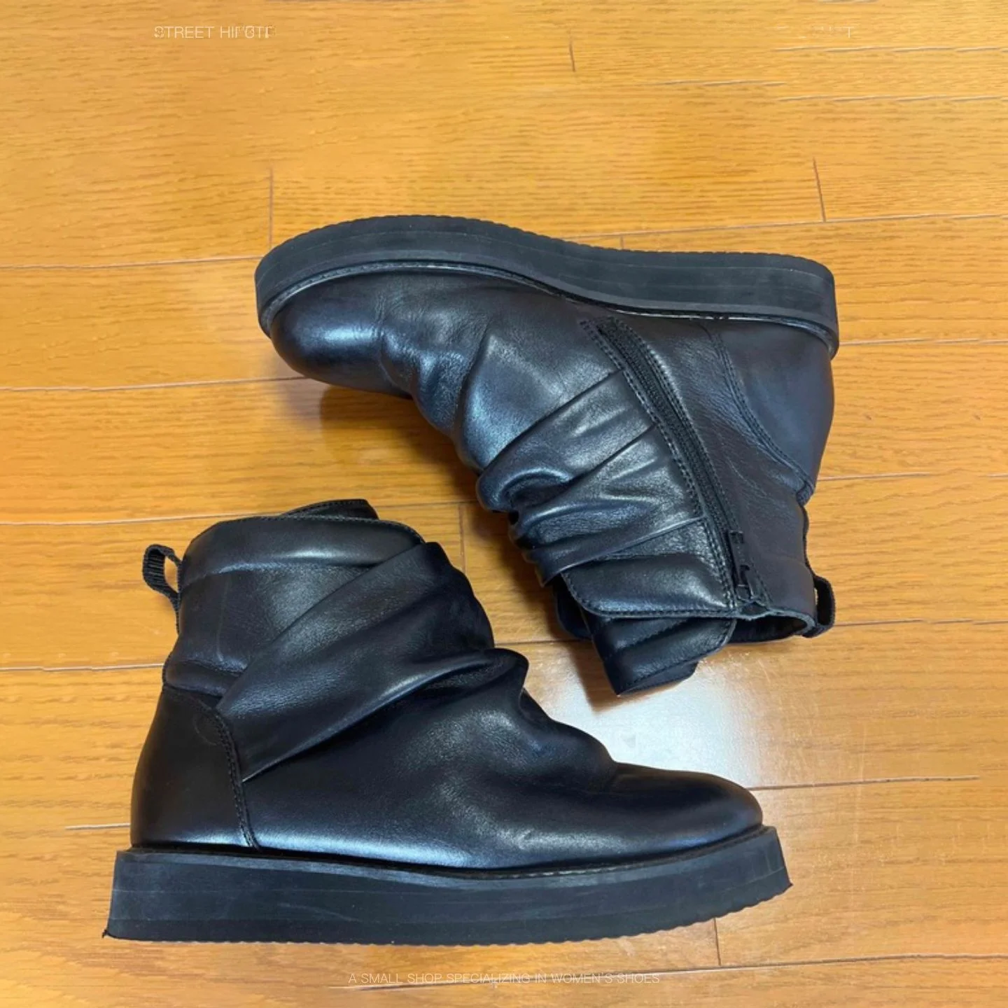 Cool Dark Folded Soft Leather Motorcycle Boots Men's Thick Bottom Heightening Slimming Vintage High-Rise Side Zipper Trendy
Cool Dark Folded Soft Leather Motorcycle Boots Men's Thick Bottom Heightening Slimming Vintage High-Rise Side Zipper Trendy
