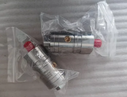 1114-927-930 Вращающееся соединение DuBois, резьба G1/4, высокая скорость, устойчивость к высокому давлению, 1 шт.
1114-927-930 Вращающееся соединение DuBois, резьба G1/4, высокая скорость, устойчивость к высокому давлению, 1 шт.