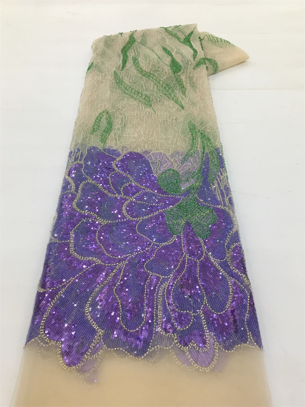 High Quality African Lace Fabric 2026 Heavy Beaded Multi Color Groom Embroidery for Women's Dress Mesh 5 Yards Latest Design
High Quality African Lace Fabric 2026 Heavy Beaded Multi Color Groom Embroidery for Women's Dress Mesh 5 Yards Latest Design