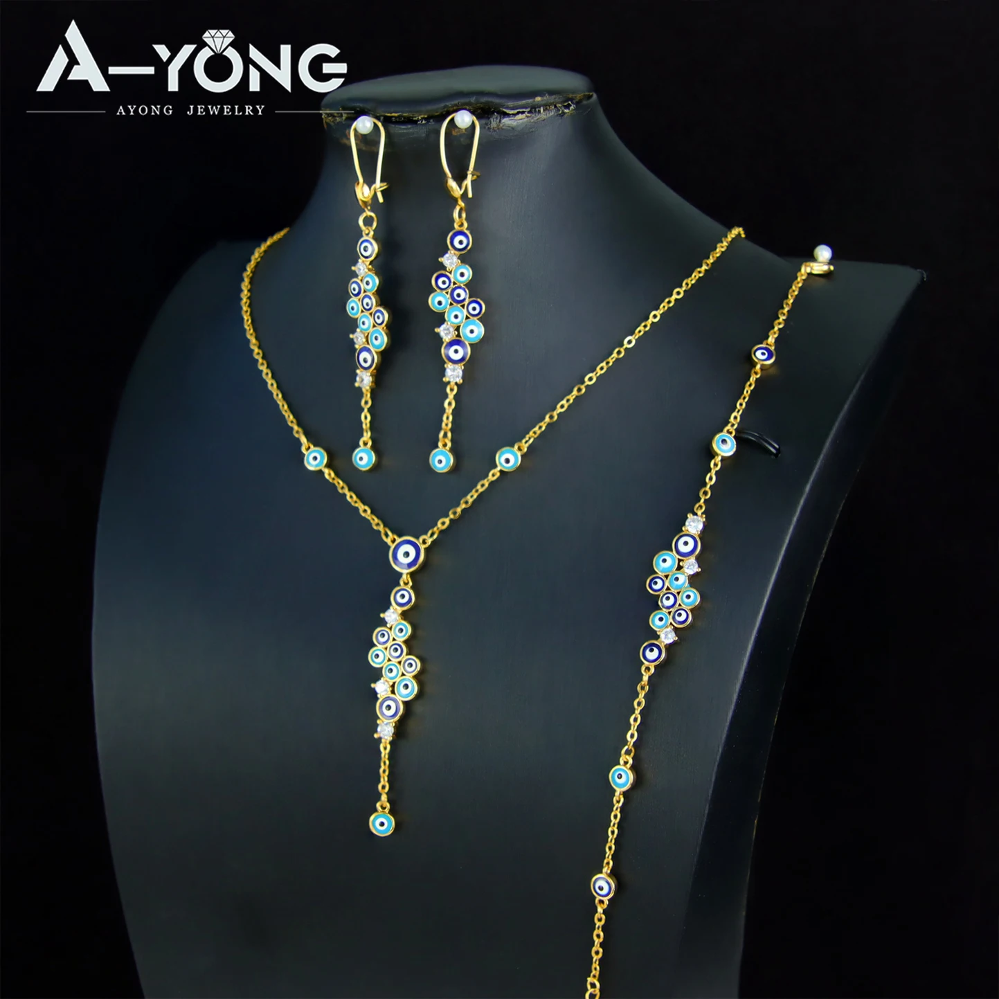 Дубайский модный комплект ювелирных изделий, 21-каратное позолоченное турецкое винтажное ожерелье с подвеской в виде глаз, браслет, серьги, марокканские женские вечерние украшения
Дубайский модный комплект ювелирных изделий, 21-каратное позолоченное турецкое винтажное ожерелье с подвеской в виде глаз, браслет, серьги, марокканские женские вечерние украшения