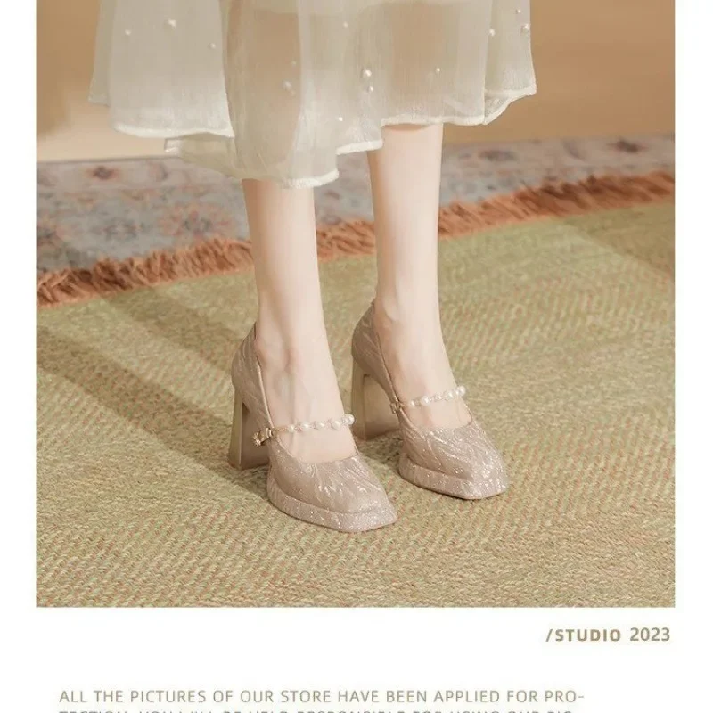 2024 Spring New Women's Shoes Solid Color Pointed Toe Stilettos Fashionable Sexy Elegant Versatile Women's High Heels Plus Size
2024 Spring New Women's Shoes Solid Color Pointed Toe Stilettos Fashionable Sexy Elegant Versatile Women's High Heels Plus Size