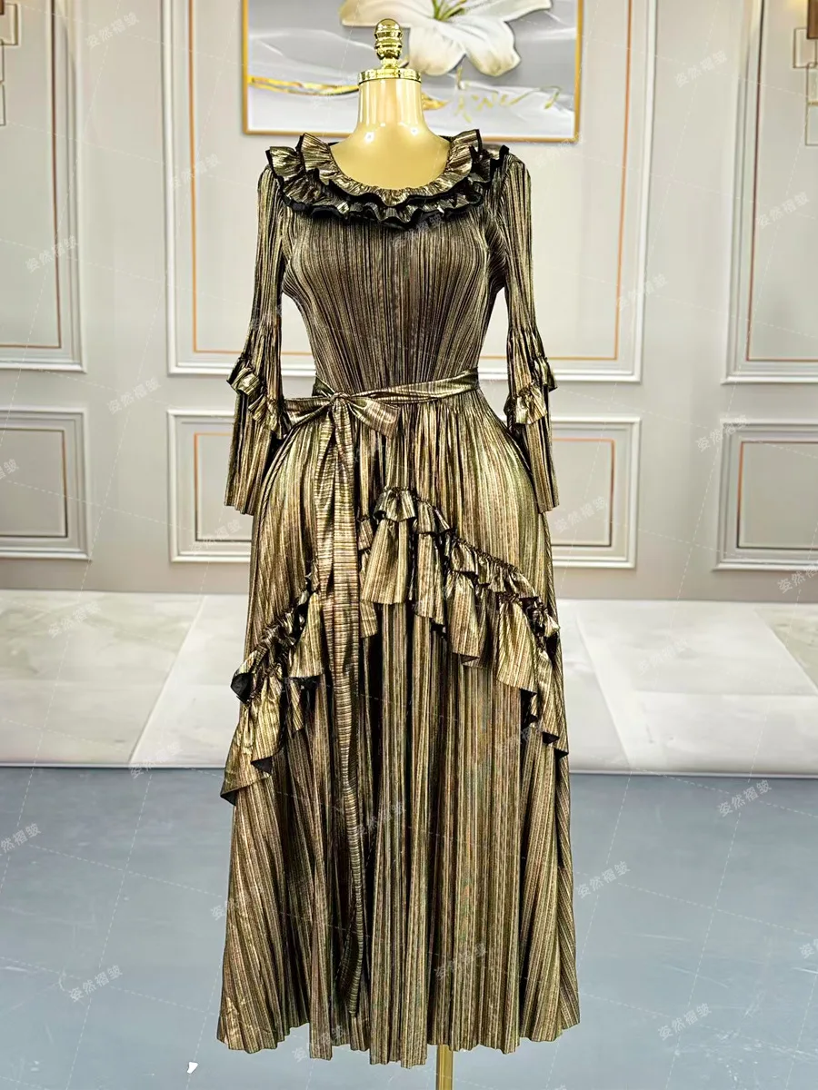 The most popular 2025 crown hot stamping pleated large size dress, fashionable flared sleeves, elegant women's skirt, light luxu
The most popular 2025 crown hot stamping pleated large size dress, fashionable flared sleeves, elegant women's skirt, light luxu