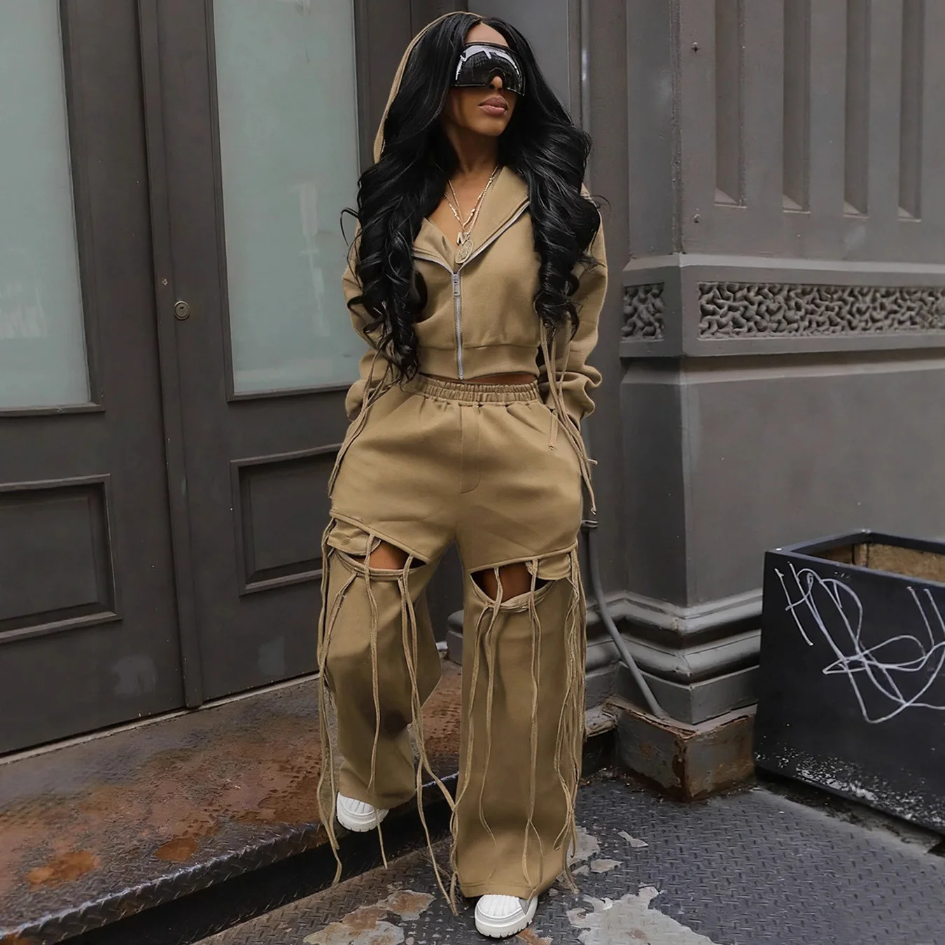 DSMTRC Jogginganzug Set Damen Long Sleeve Hooded Zipper Cardigan Crop Tops+Mid Waist Tassel Trousers Fashion Trend Matching Sets
DSMTRC Jogginganzug Set Damen Long Sleeve Hooded Zipper Cardigan Crop Tops+Mid Waist Tassel Trousers Fashion Trend Matching Sets