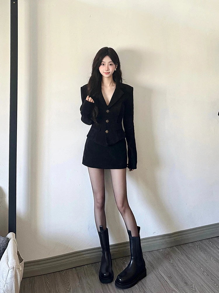 Elegant Long Sleeve Suit Jacket Waist Cinched Slimming Short Skirt Set Women's Autumn Winter Two Piece Set French Style Fashion
Elegant Long Sleeve Suit Jacket Waist Cinched Slimming Short Skirt Set Women's Autumn Winter Two Piece Set French Style Fashion