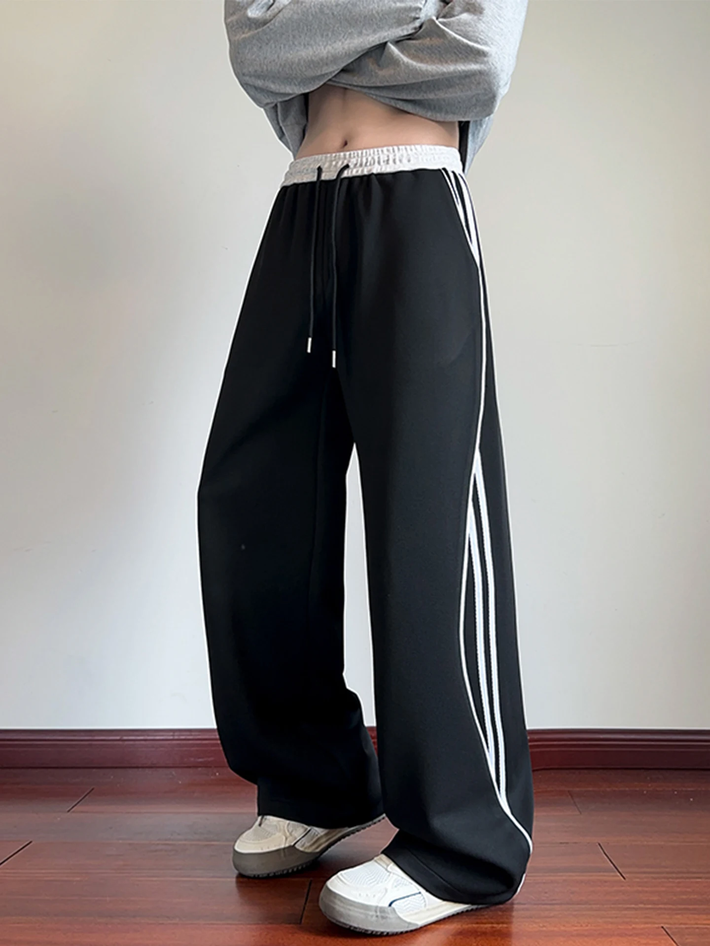 American Sle Men's Casual Pants Striped Loose Straight Leg Trousers Faionable Autumn High Street Lazy Sle Wide Leg Swea...
American Sle Men's Casual Pants Striped Loose Straight Leg Trousers Faionable Autumn High Street Lazy Sle Wide Leg Swea...