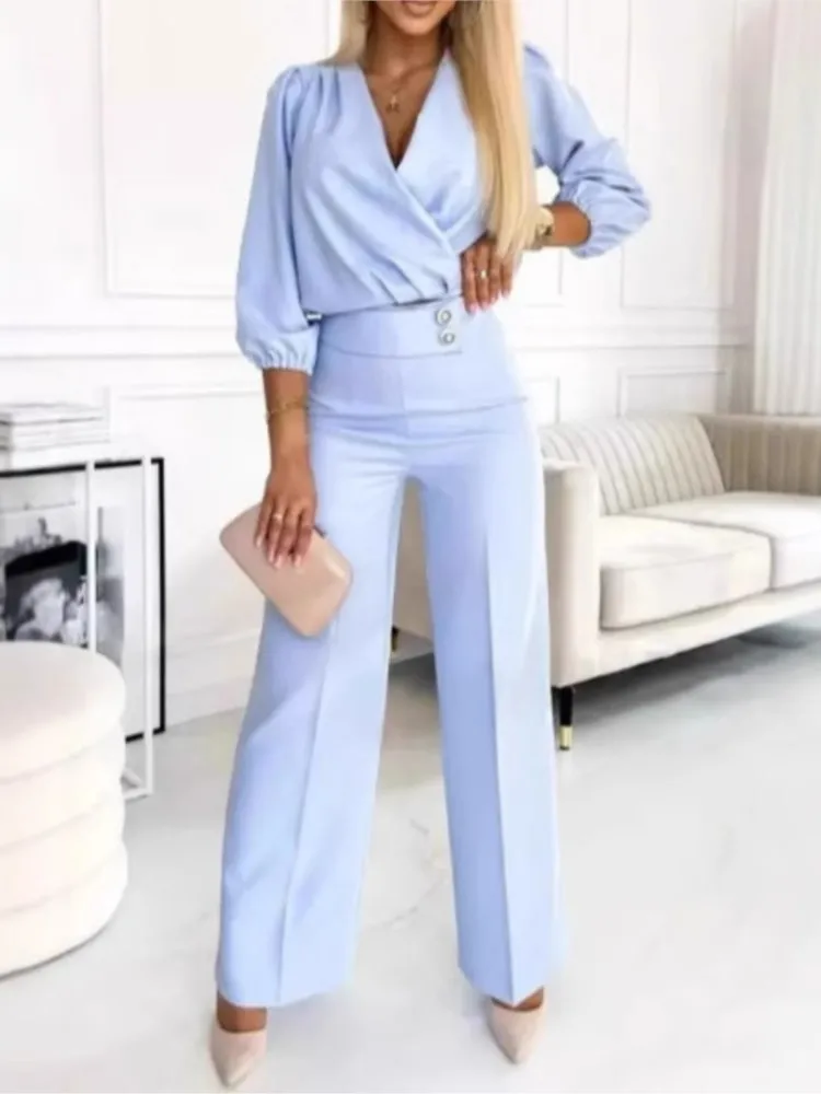 New Simple Solid Color V-neck Two-button Trousers Two-piece Set Summer Women's Comfortable Casual Top Wide-leg Trousers Set
New Simple Solid Color V-neck Two-button Trousers Two-piece Set Summer Women's Comfortable Casual Top Wide-leg Trousers Set