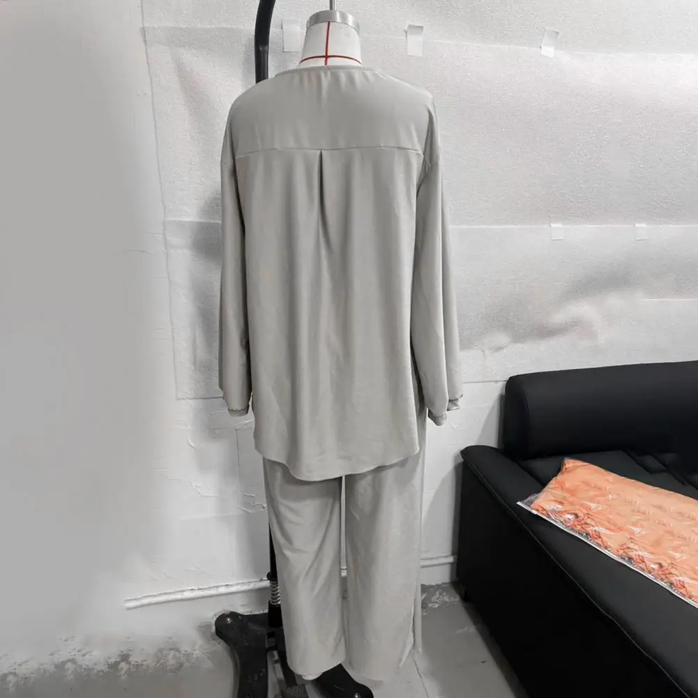 Polyester Women Suit Women's Elegant Casual Solid Color 2pc Set Round Collar Pullover Wide Leg Pants Outfit for Spring for Daily
Polyester Women Suit Women's Elegant Casual Solid Color 2pc Set Round Collar Pullover Wide Leg Pants Outfit for Spring for Daily